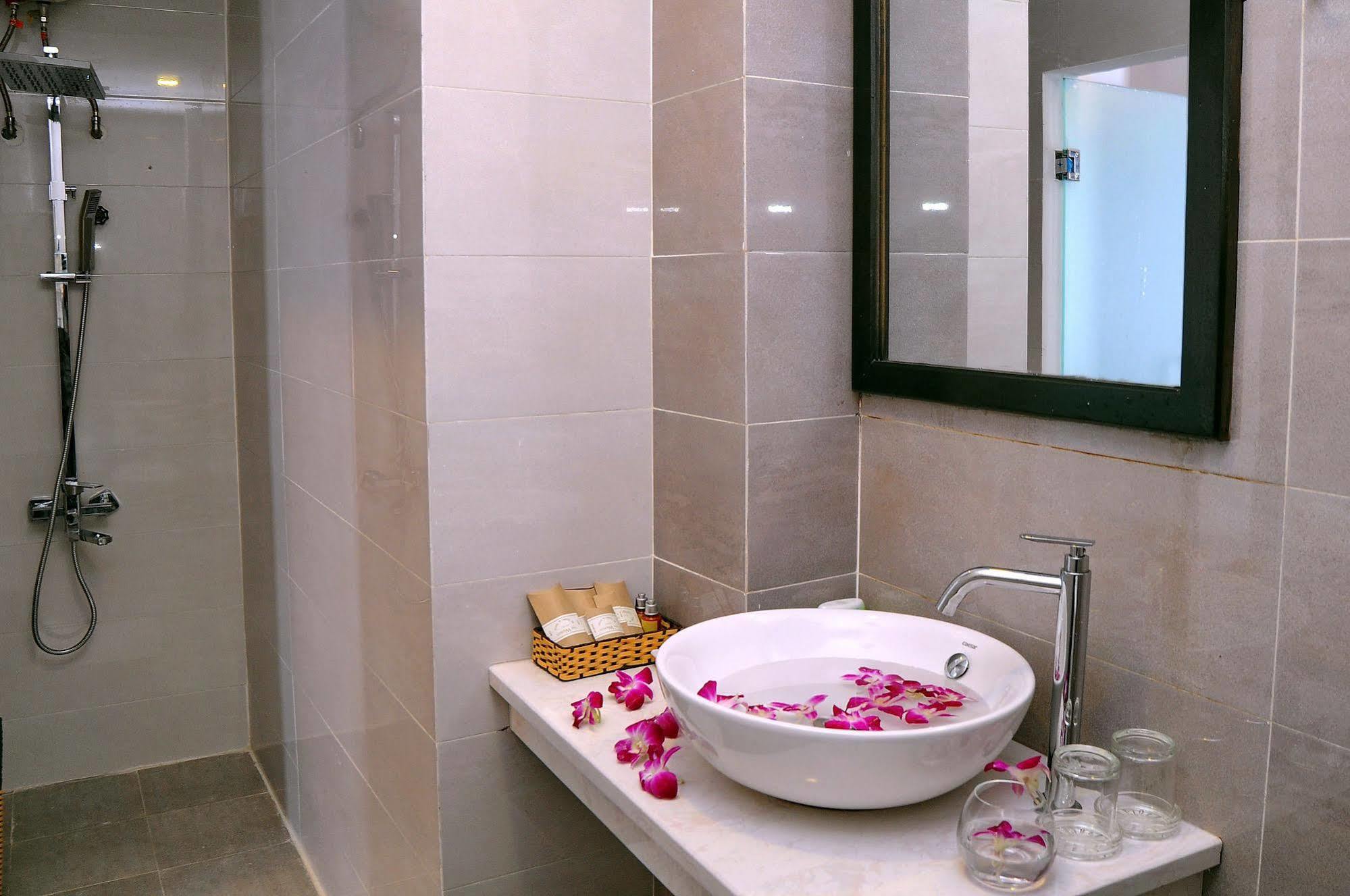 Camellia Nhatrang Hotel На Транг Екстериор снимка